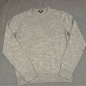 UNIQLO MENS EXTRA FINE MERINO SWEATER XS